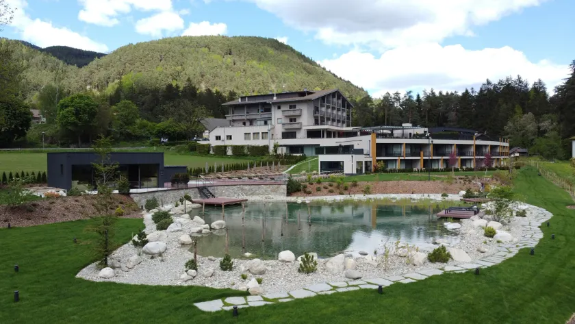 Bonfanti Design Hotel - Image 1
