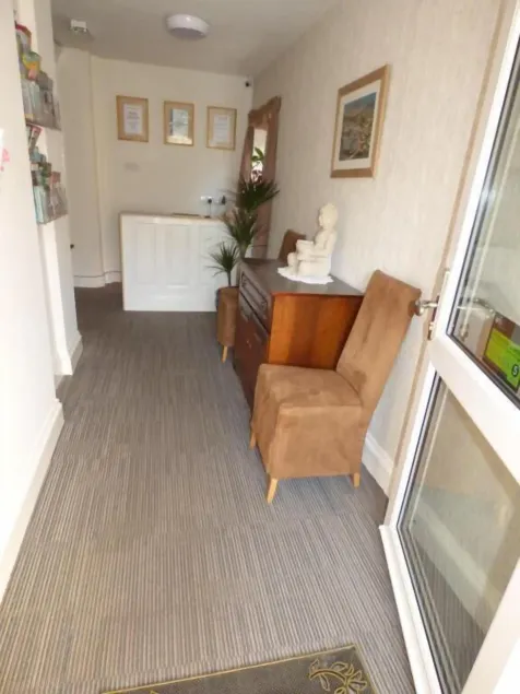 Coastal Waters (Hotel Barton) - Lobby