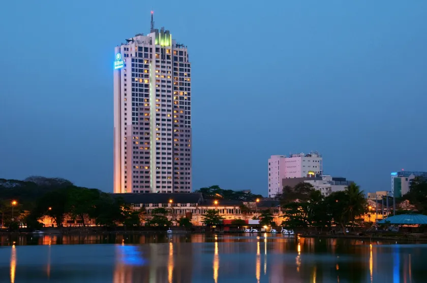 Hilton Colombo Residence - Image 1