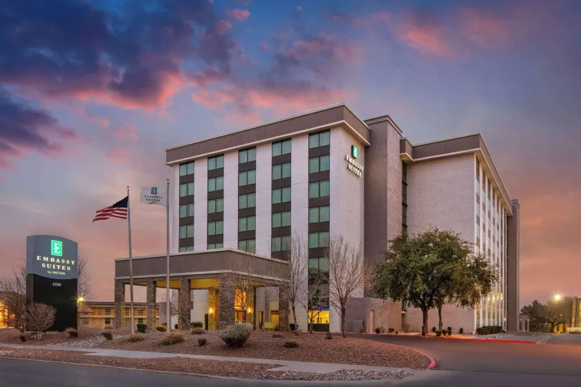 Embassy Suites by Hilton El Paso - Image 1