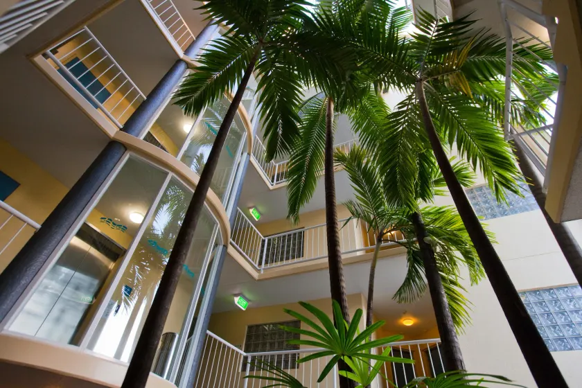 Inn Cairns - Image 1