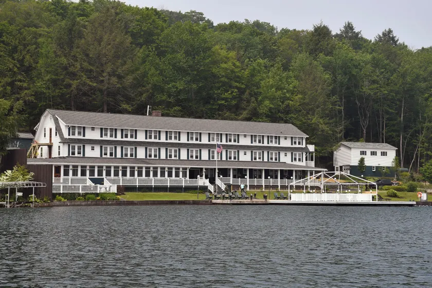 Chestnut Inn at Oquaga Lake - Image 1