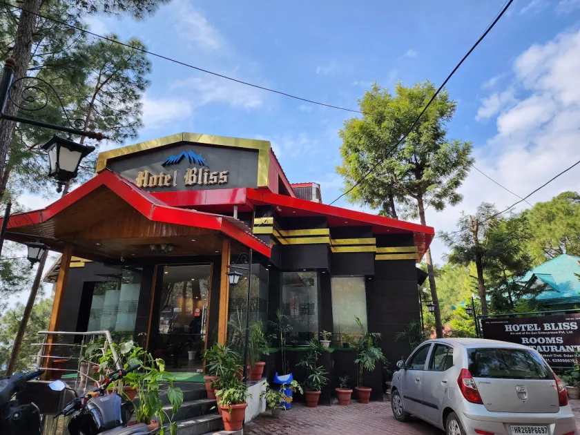 Hotel Bliss - Image 1
