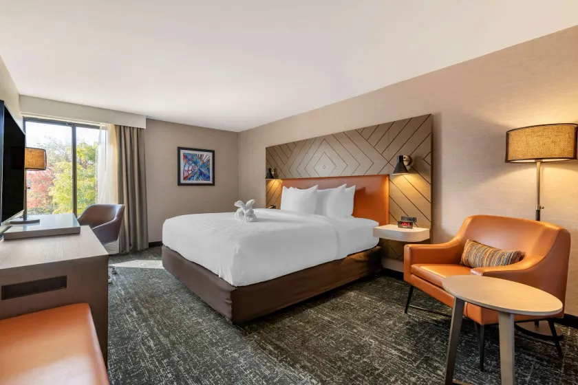 Clarion Inn Nashua - Image 1