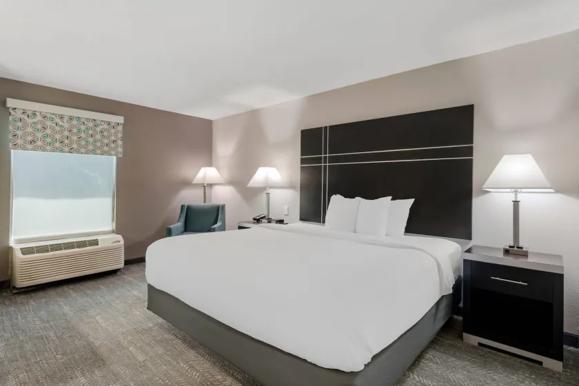 Quality Inn & Suites Union City - Atlanta South - Image 1