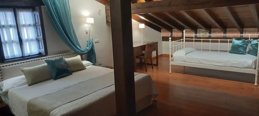 La Casona de Revolgo - Image 1