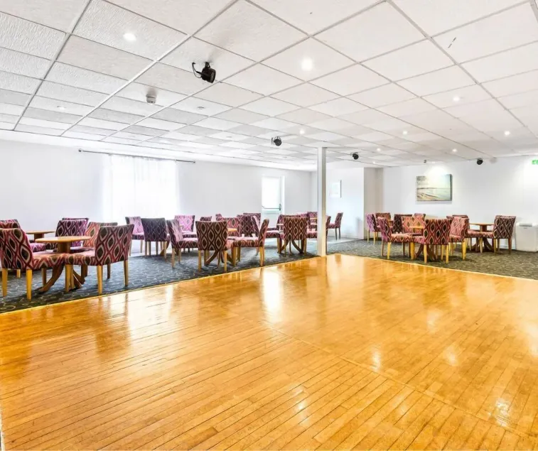 Sandy Lodge Hotel Newquay - Image 1