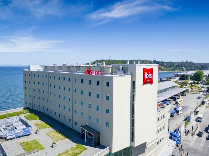 ibis Puerto Montt - Image 1