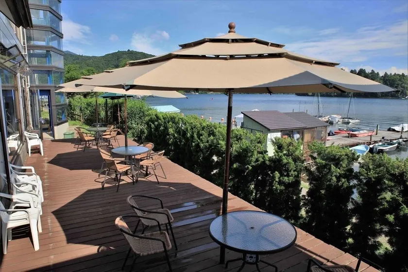Nojiri Lake Resort - Image 1