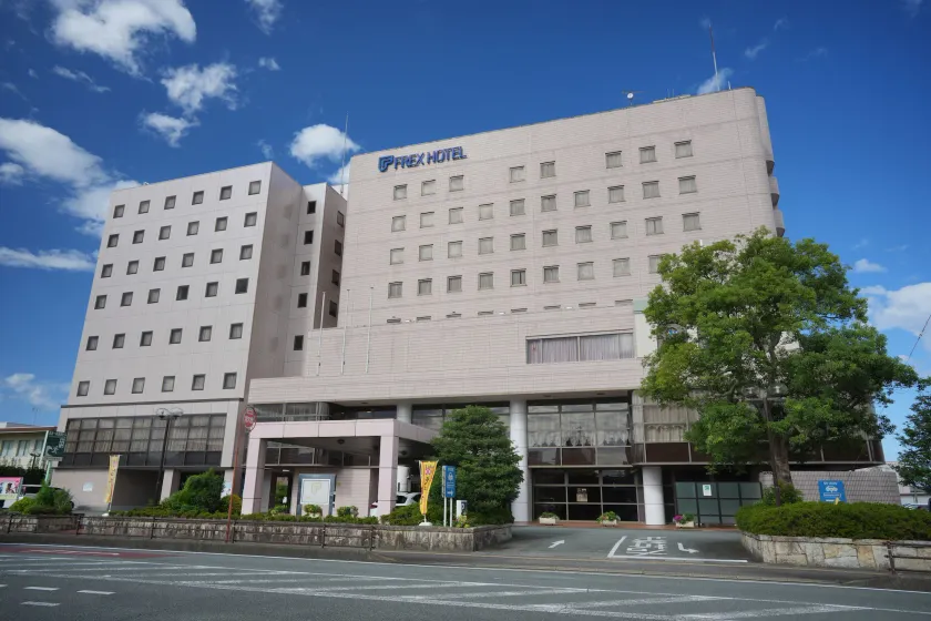 Matsuzaka Frex Hotel - Image 1