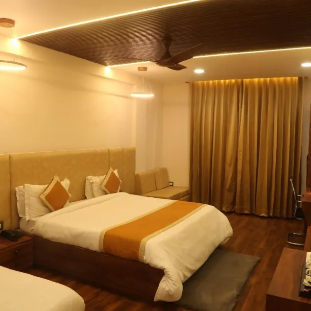 Hotel Amar Palace  - Image 1