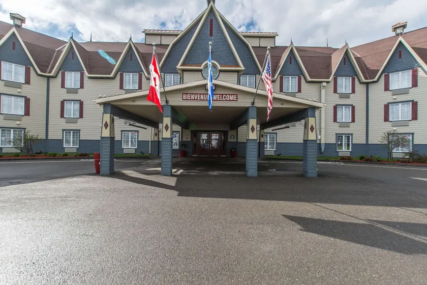 Quality Inn - Image 1