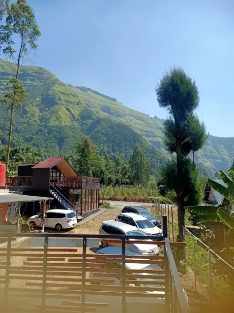 Istana Bromo Resort - Image 1