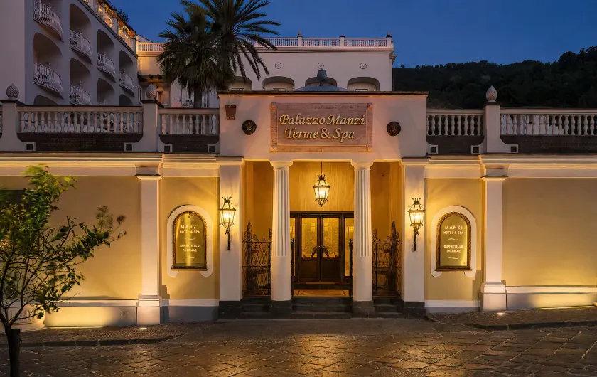 Palazzo Manzi Terme & Spa   - Image 1