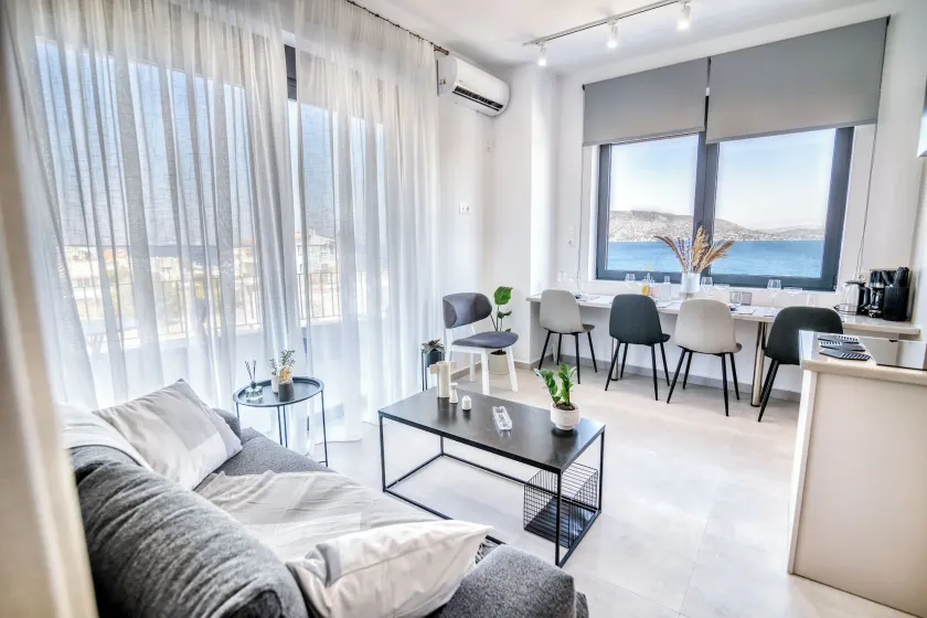 Maison Poème Luxury Apartments - Image 1