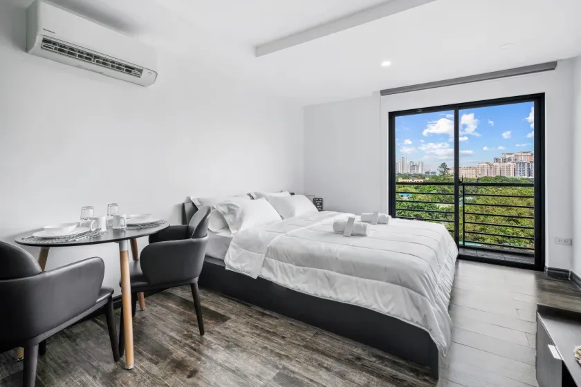 Espacio Hotel - Image 1