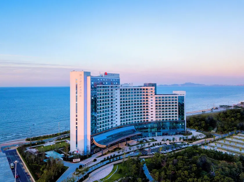 Yantai Marriott Hotel - Image 1