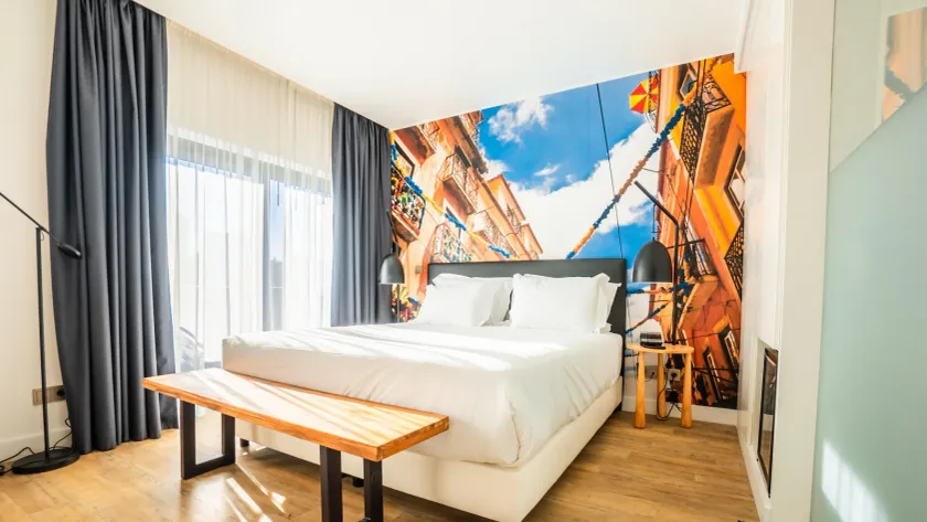 Hills Hotel Lisboa - Image 1