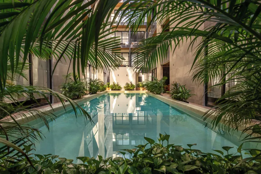 Luxury Apartment 2Br in PdC, Steps from Beach - Image 1