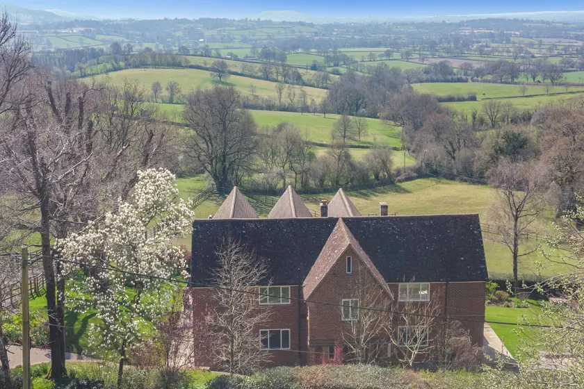 Underhill House - Image 1