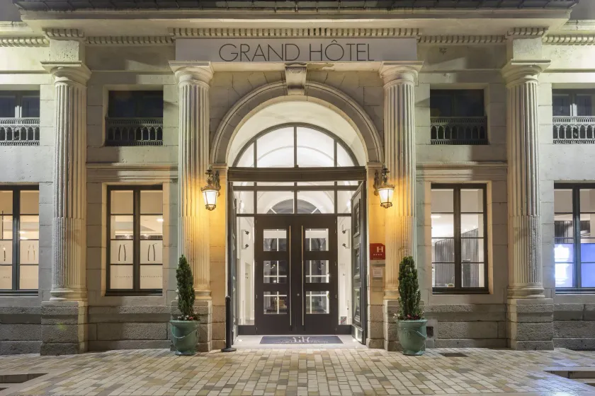 Best Western Grand Hotel de Castres - Image 1