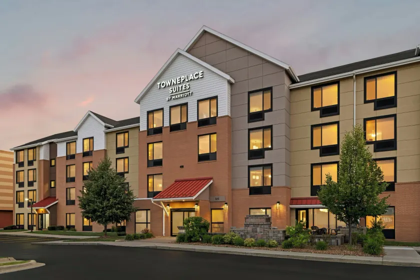TownePlace Suites by Marriott Detroit Troy - Image 1