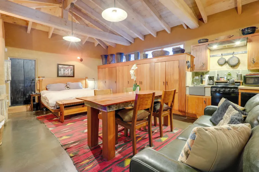 Adobe Studio: 2 Blocks to Dtwn Santa Fe Plaza! - Image 1