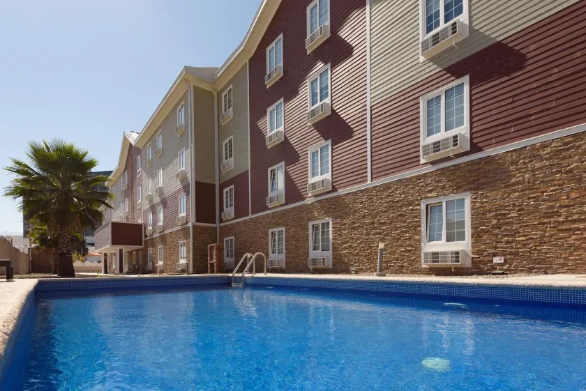 Extended Suites Cancun Cumbres - Image 1