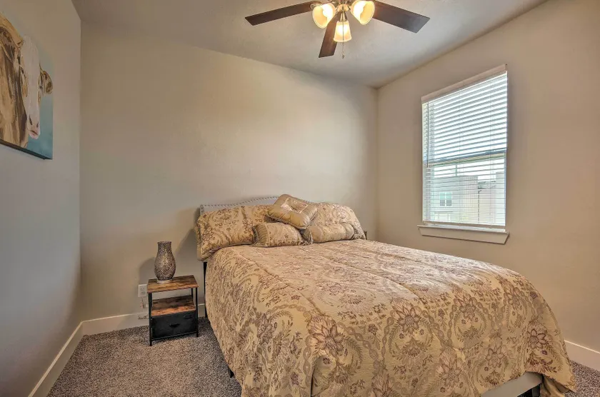 College Station Townhome w/ Furnished Patio! - Interiør