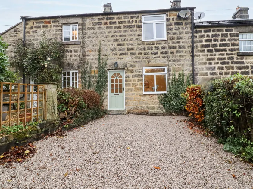 7 Scarah Bank Cottages - Image 1
