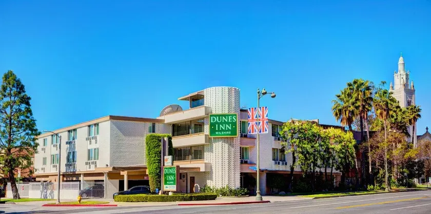 Dunes Inn - Wilshire - Image 1