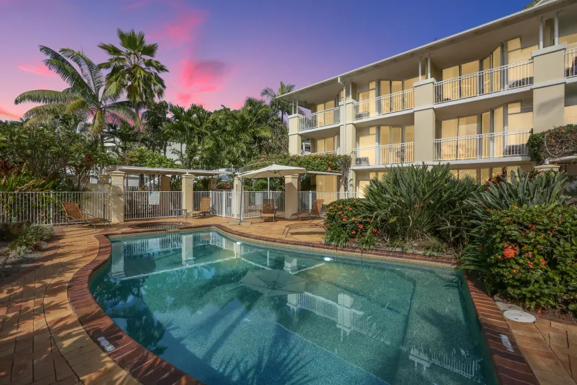 On The Beach Apartments - Image 1