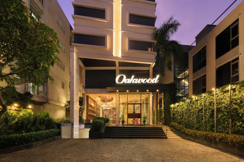 Oakwood Hotel & Apartments Saigon - Image 1