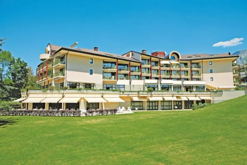 Hôtel Villa Marlioz Aix-les-Bains - Image 1