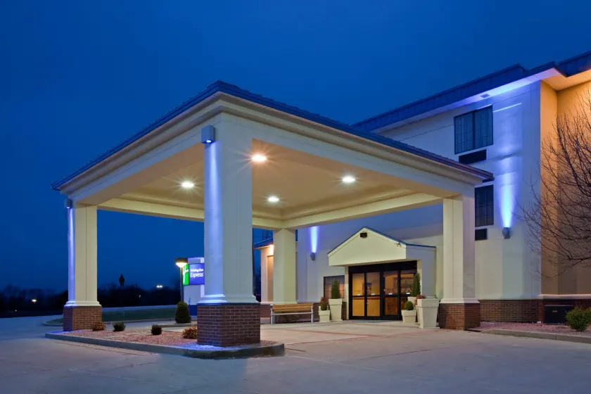 Holiday Inn Express Washington by IHG - Image 1