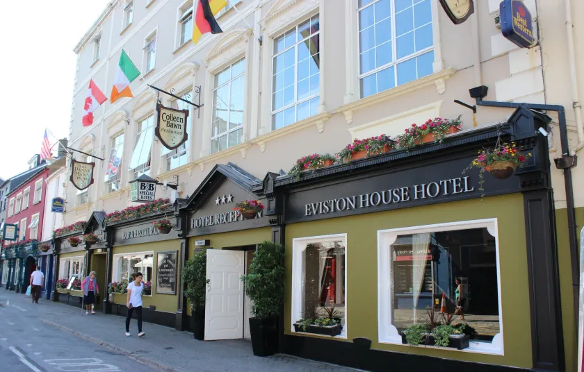 Eviston House Hotel - Image 1