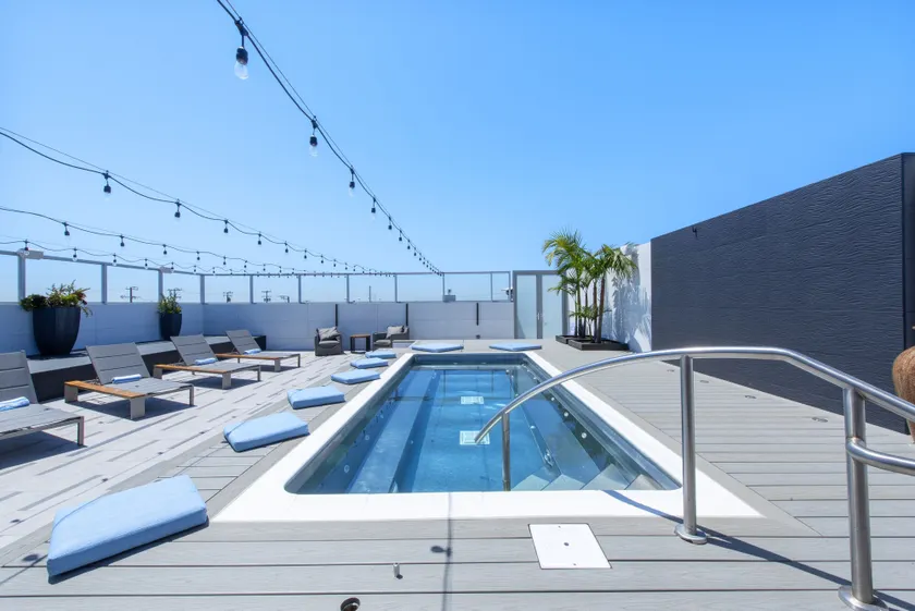 Shade Hotel Manhattan Beach - Image 1