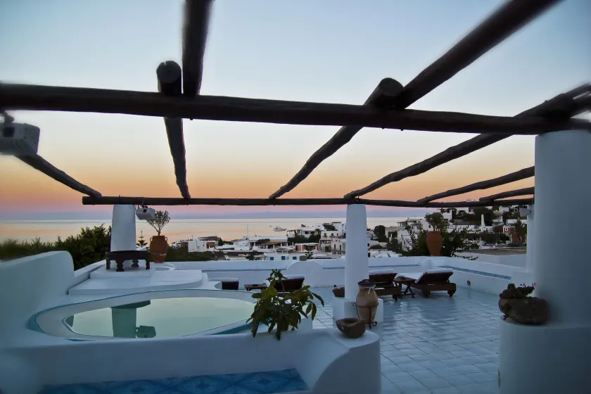 Quartara Boutique Hotel - Image 1
