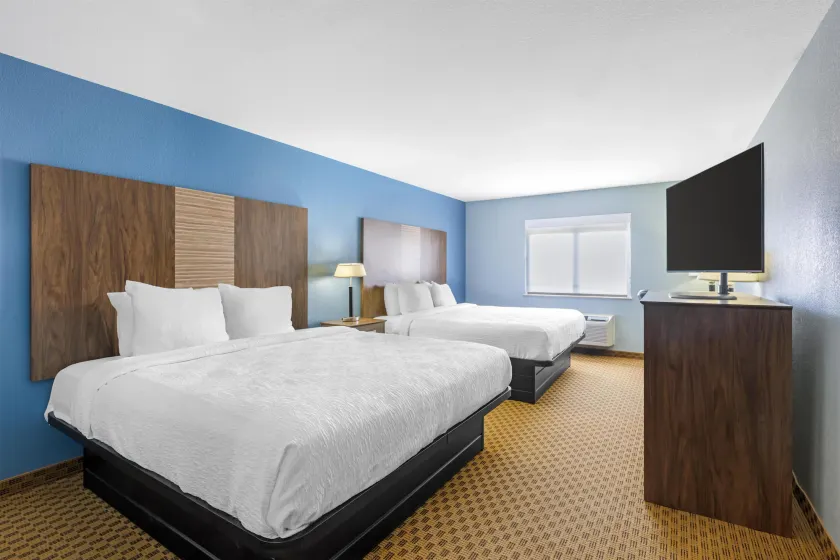 Best Western South Plains Inn & Suites - Image 1