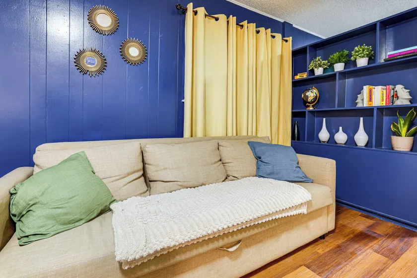 1 Mi to UT & Med Centers! Updated Austin Studio - Image 1