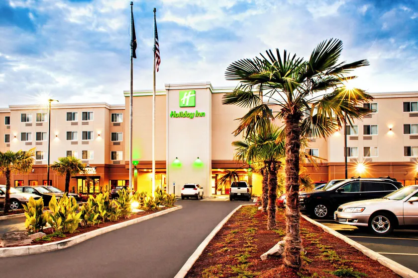 Holiday Inn - Salem by IHG - Image 1