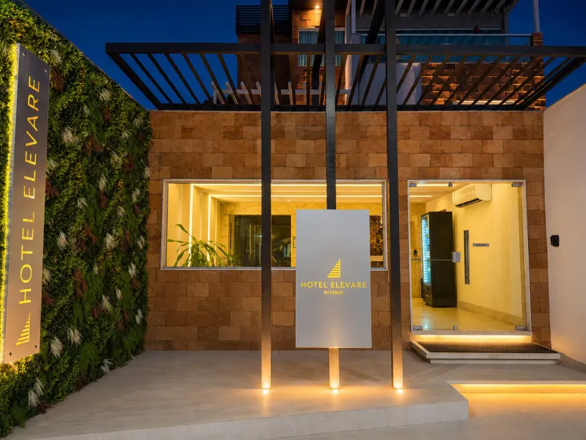Hotel Elevare Niteroi - Image 1