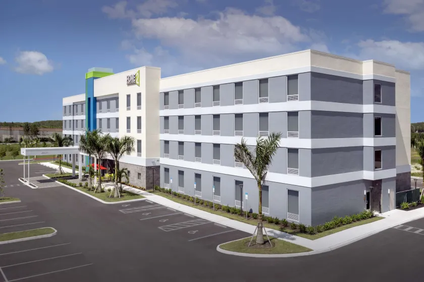 Home2 Suites by Hilton Fort Myers Airport - Image 1