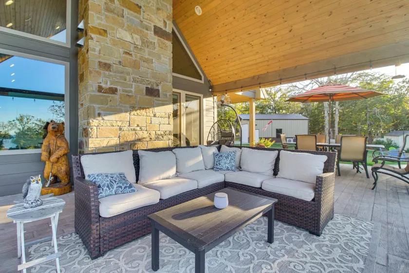 Upscale A-frame Escape w/ Lake Access in Quinton! - Image 1
