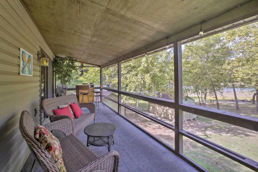 Waterfront Home w/ Fire Pit on Table Rock Lake - Image 1