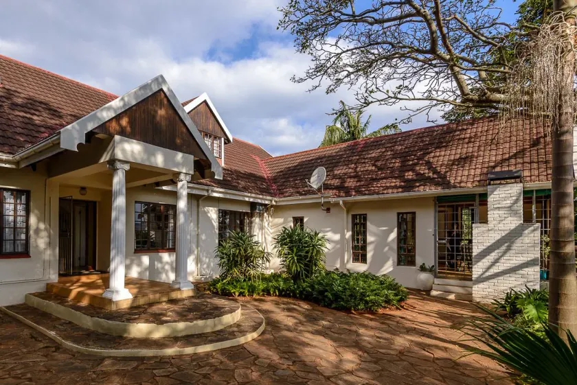 Zesty Guesthouse - Image 1