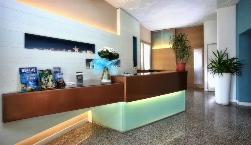 Hotel Dante - Image 1