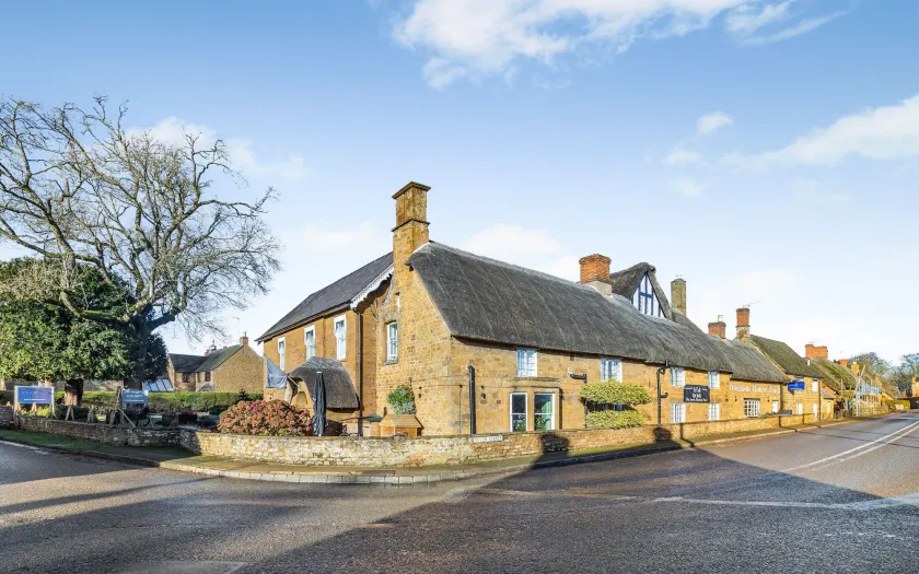 Banbury Wroxton House Hotel - Image 1