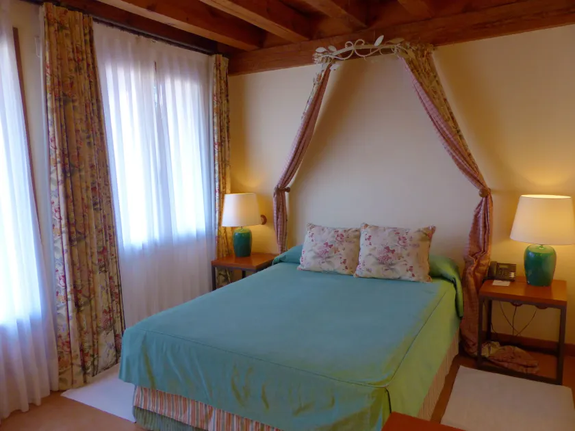 Hosteria del Arco - Image 1