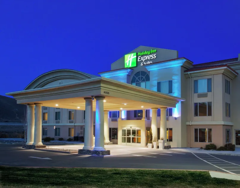 Holiday Inn Express Hotel & Suites Carson City by IHG - Image 1